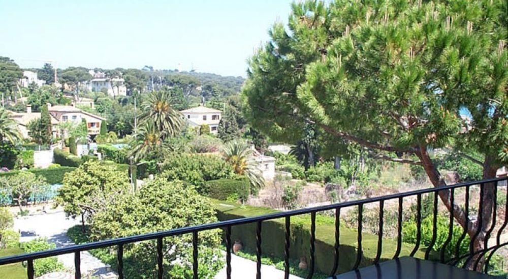 Castel Garoupe Hotell Antibes Exteriör bild